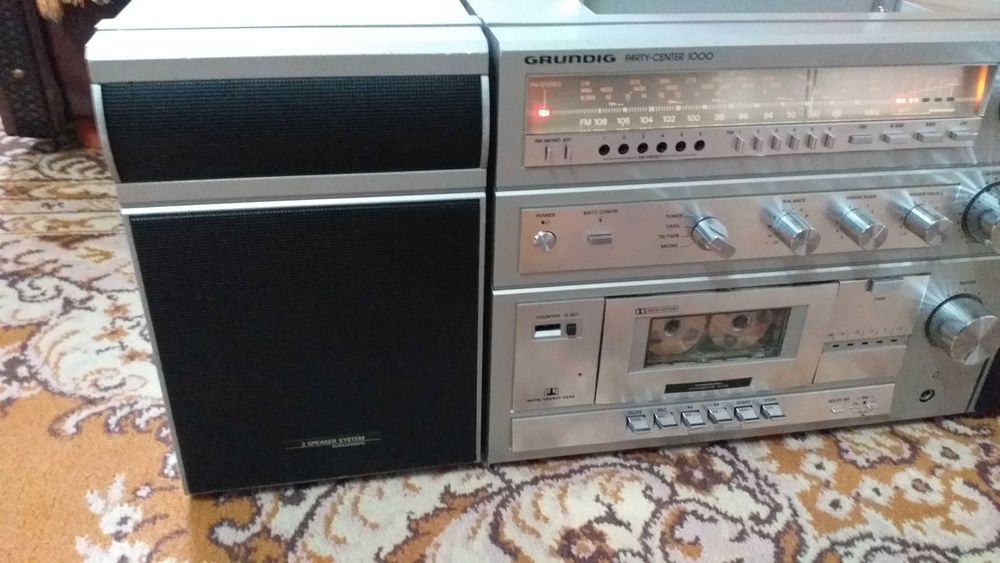 Radiomagnetofon Grundig