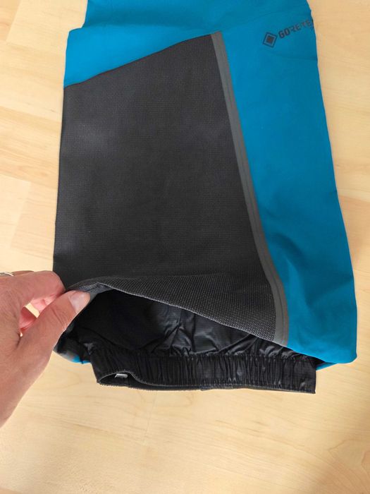 Spodnie goretex Black yak
