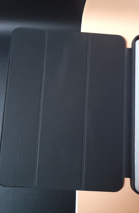 Etui ESR do iPad Pro 13" (7. generacji, 2024)