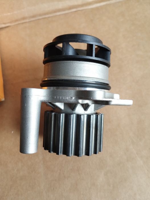 Водяний насос Continental WP6047