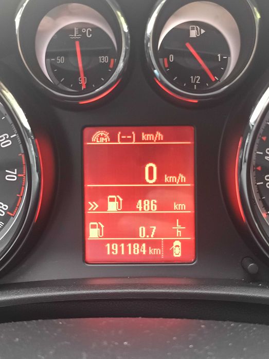 Opel Astra 1.4 sports tourer benzyna kombi