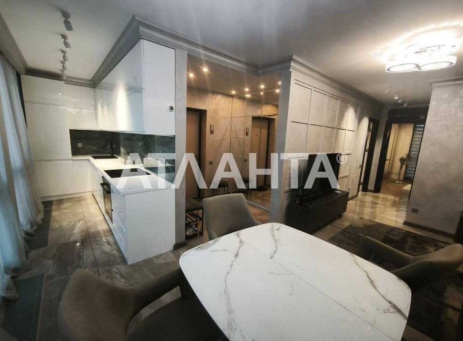 2-комнатная квартира в новом клубном доме рядом с морем