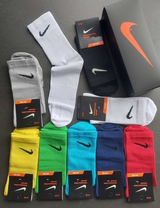 Високі/довгі шкарпетки Nike premium cotton. Длинные носки Найк белые/серые/черные/яркие хлопок