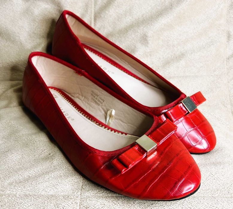 Червоні балетки 39 розмір хіт сезону жіночий стиль