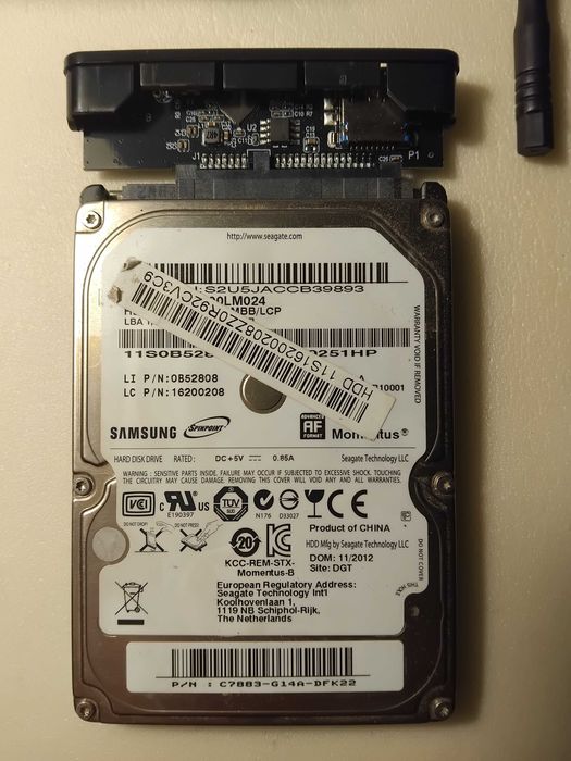 Портативний диск зовнішній ST1000LM024 HN-M101MBB (1Тб) USB 3.0