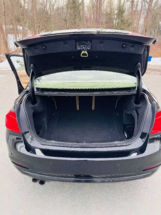 BMW 3 Series      2017