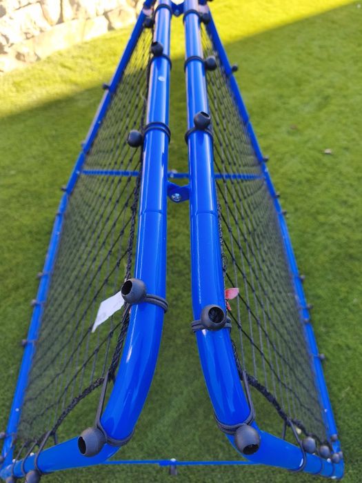 Rede de Ressalto / Rebounder de Treino individual Desportivo com bola  (Futebol, Ténis, Voleibol) – Como Nova!