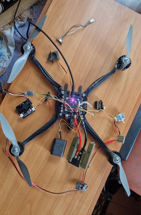Продам Fpv дрон P1-Sun