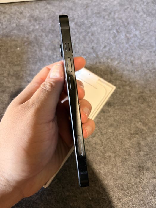 iPhone 16e 128gb