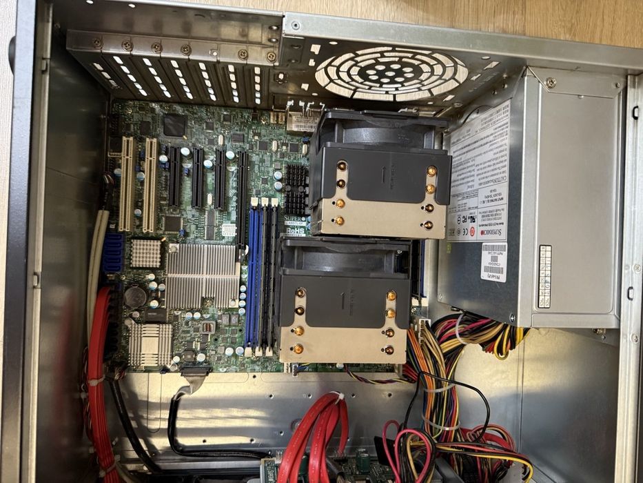 Сервер Supermicro X8DTL‑6F 2×Xeon E5620 32ГБ 2×4 ТБ HDD