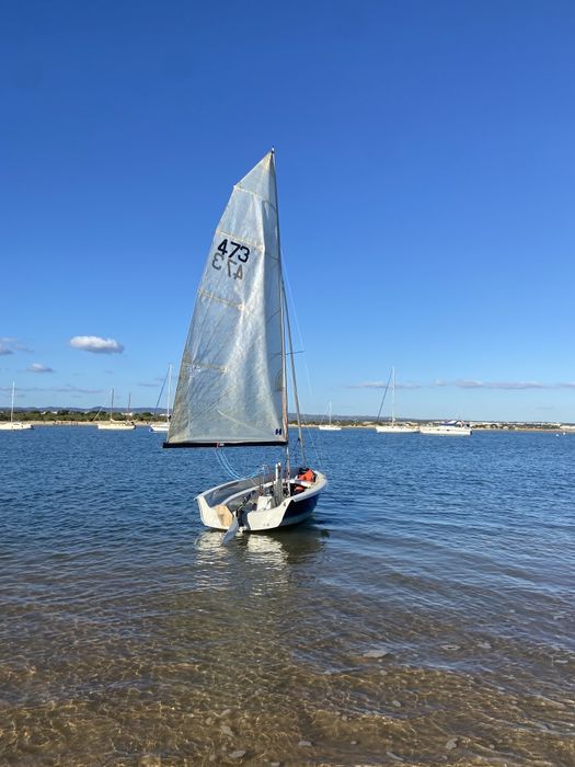 Vendo Barco laser stratos
