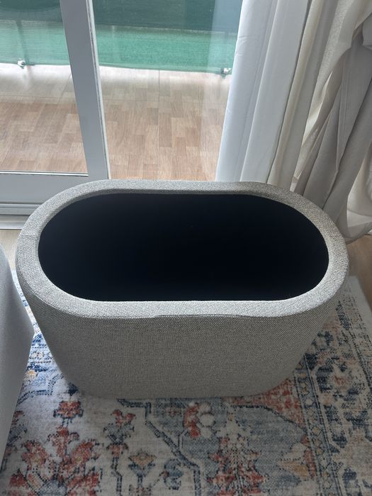 Pufe com arrumação