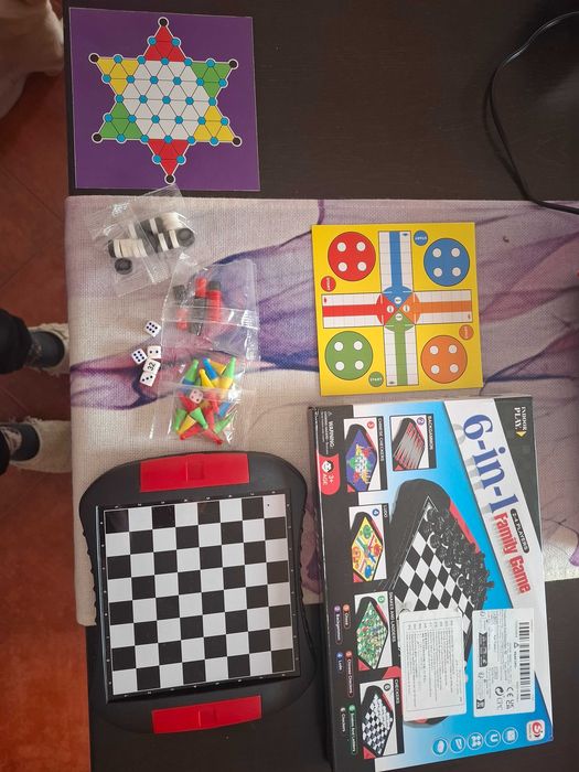Conjunto de jogos de viagem
