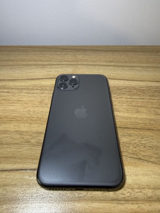 Продам iphone 11 pro 64gb