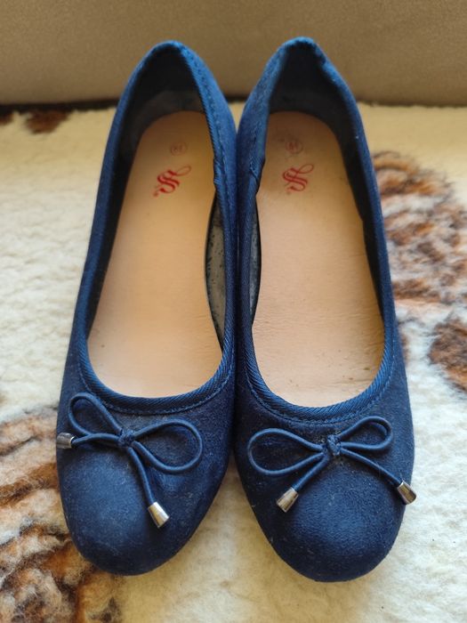 Czółenka na słupku