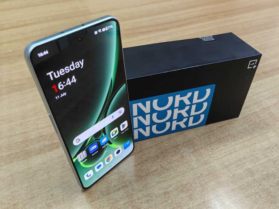 OnePlus Nord 3 5G - Versão Máxima (16GB RAM / 256GB)