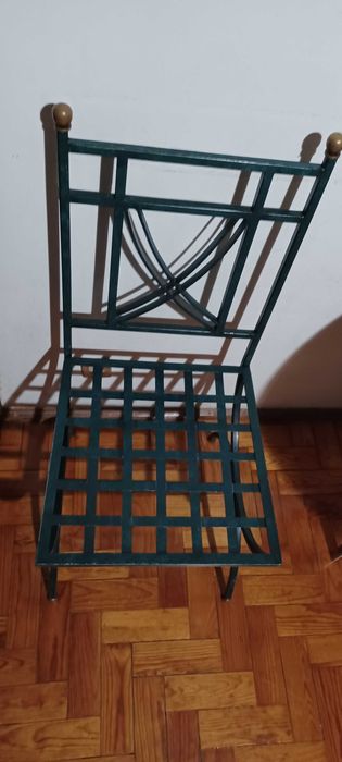 Cadeira em ferro