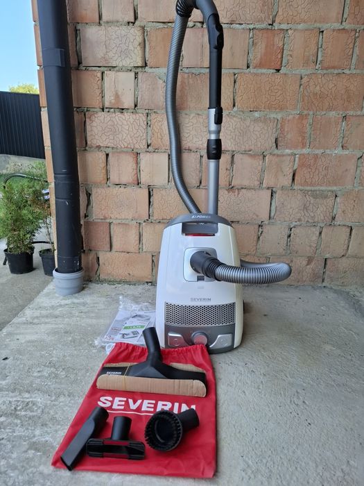 Мішковий пилосос Severin з Німечинни