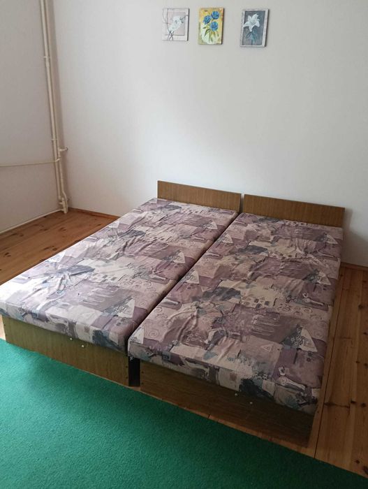 Łóżka, tapczany ze skrzynią 90x200