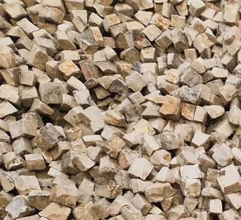 Cubo calcário com pavimento