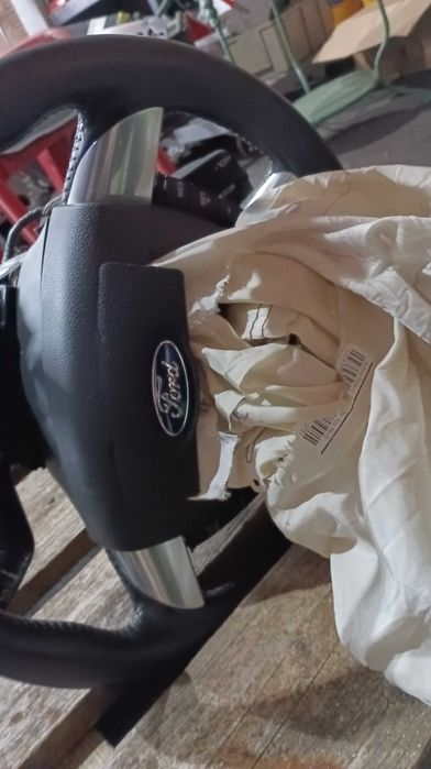 REF0001 coluna direccao completa airbag rebentado ford c max ano 2008
