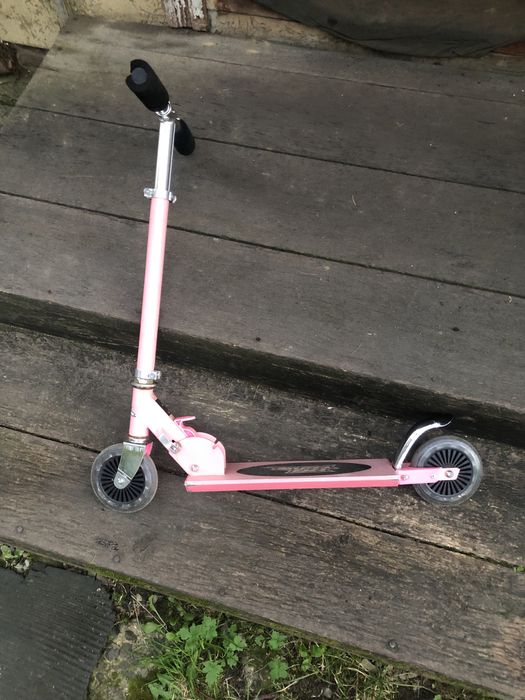 Самокати дитячі б/в в доброму стані