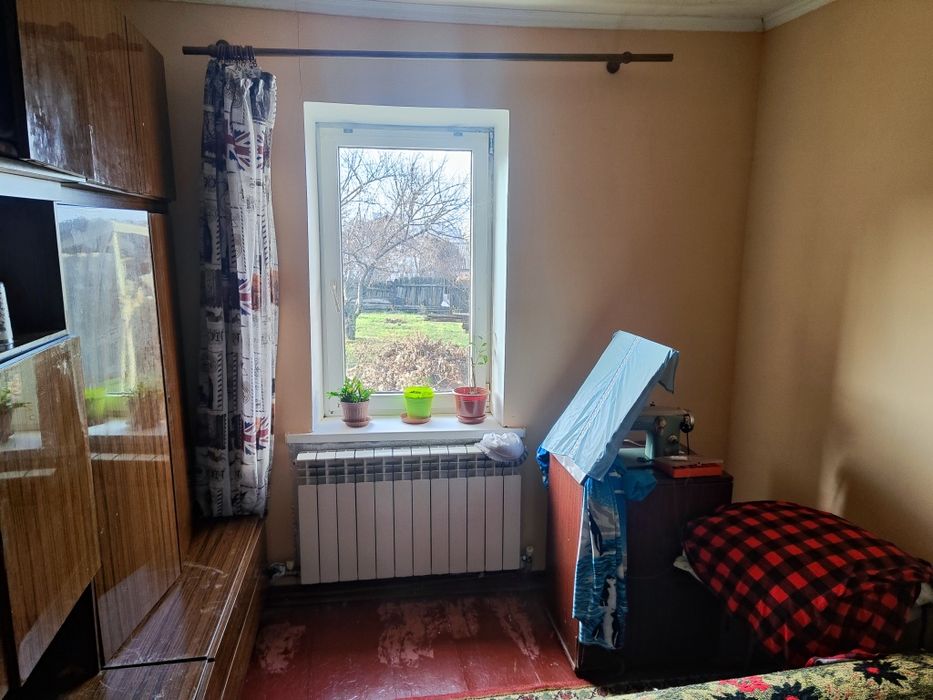 Продам будинок район басейна Мікомп