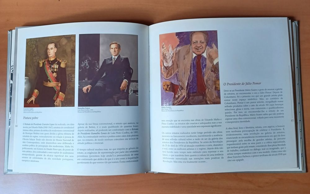 Livro CTT com selos Museu da Presidência da República