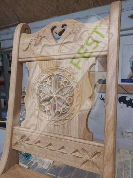 Krzesło dębowe jesionowe  góralskie zakopiańskie drewniane rzeźbione