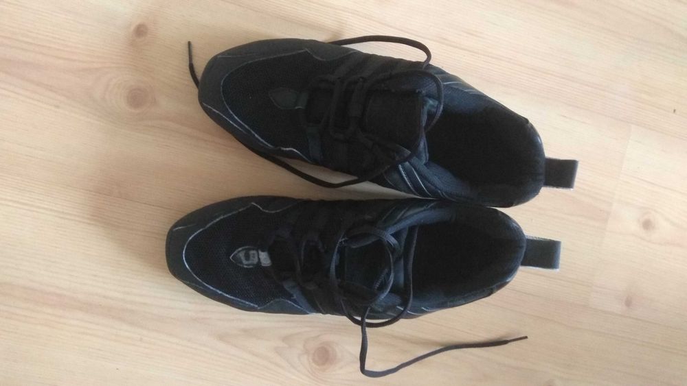 Sneakers - buty jak nowe