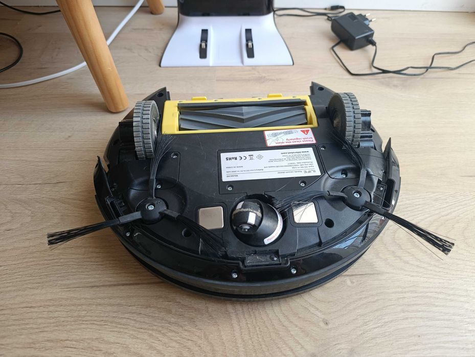 Aspirador robot iLife A6 beetles