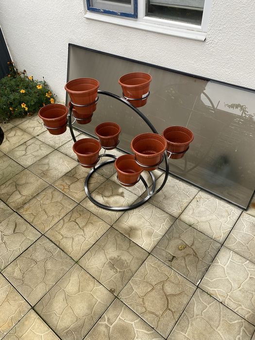 Подcтавка под вазони