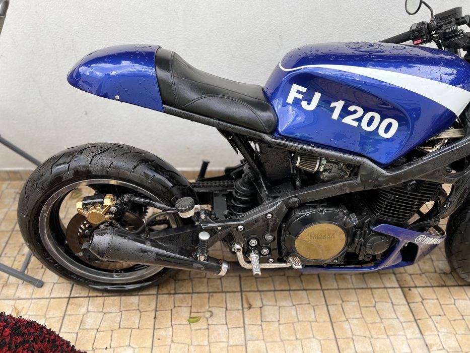 Cafe Racer YAMAHA FJ 1200