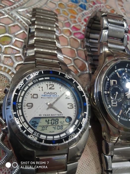 Годинник  casio   100м