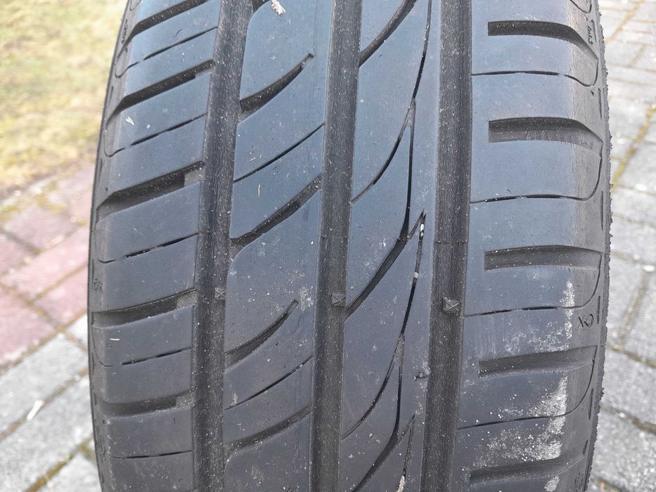 Opony letnie używane Viking -2 sztuki