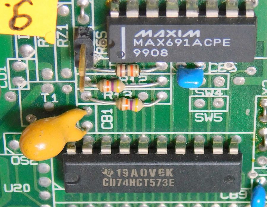 Części elektroniczne z P80C31 12 INTEL odzysk [LIP]9