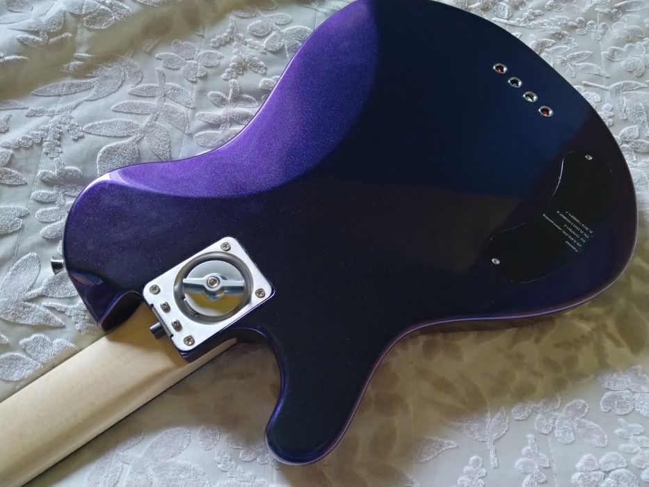 Journey Instruments OEB990B Travel Bass BP gitara basowa