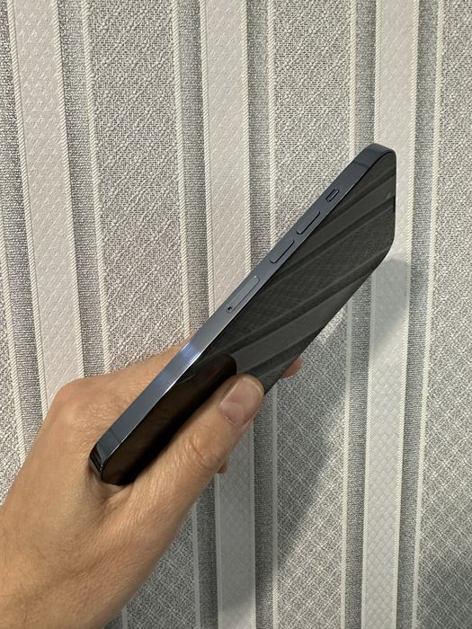 Apple iPhone 13 pro max 256 gb. Неверлок, акб 100%