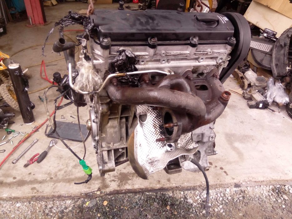 Osprzet Silnika 1.6 8v kod silnika alz passat B5 lift audi a4 b6 b7