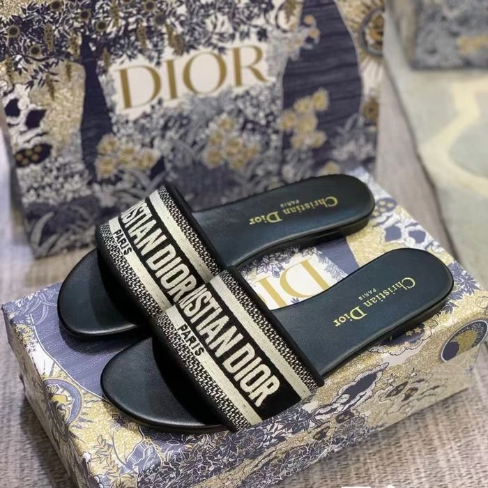 Klapki letnie christian dior 39