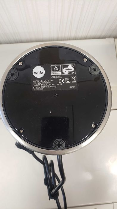 Młynek do kawy Wilfa Uniform WSFB-100S