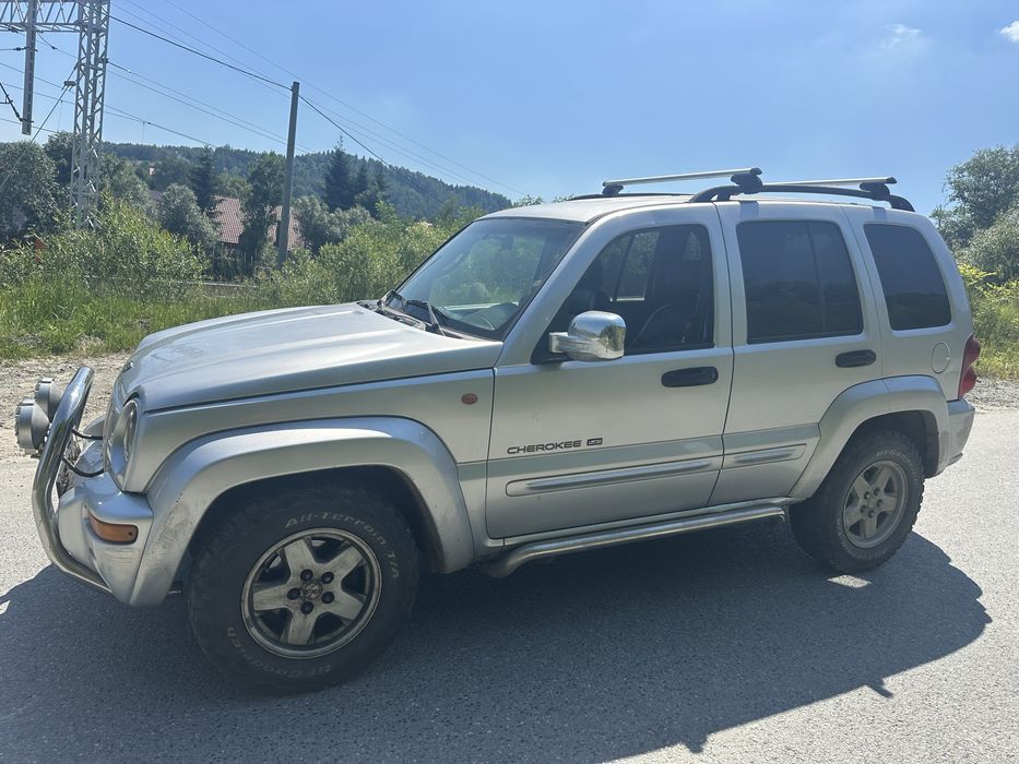 Jeep Liberty 2.5 CRD 4x4 reduktor blokada spód Zdrowy