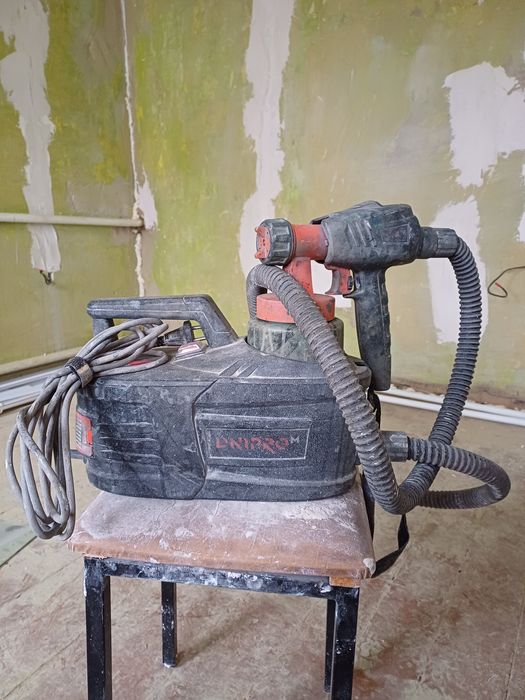 Краскопульт dnipro m