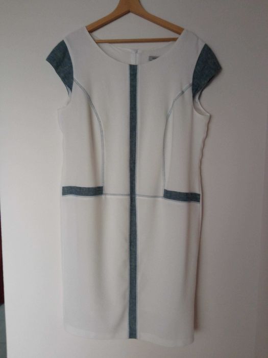 Elegancka sukienka. Klasyczny krój. 42/44.