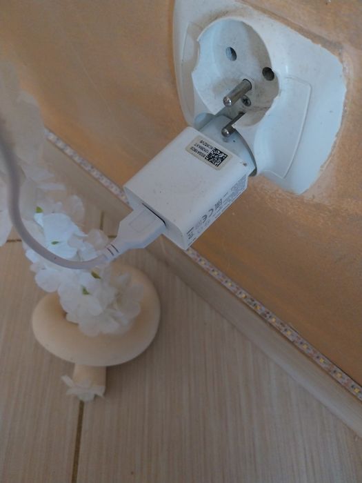 Lampa stojąca na usb