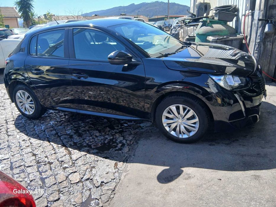 Peugeot 208 1.2 PureTech Gasolina