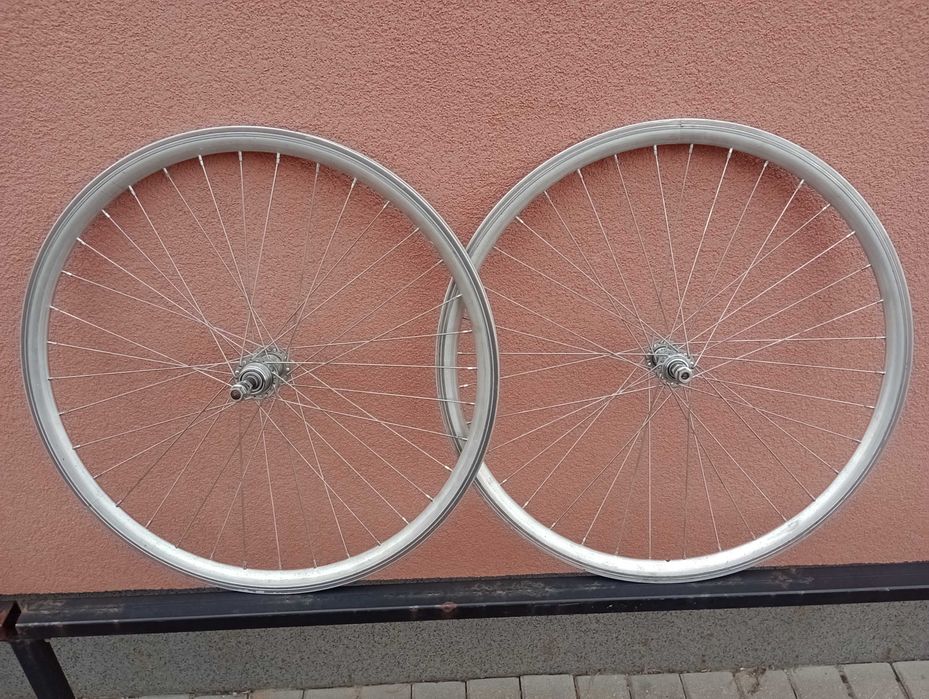 Komplet kół 26" + opony Schwalbe , Tioga