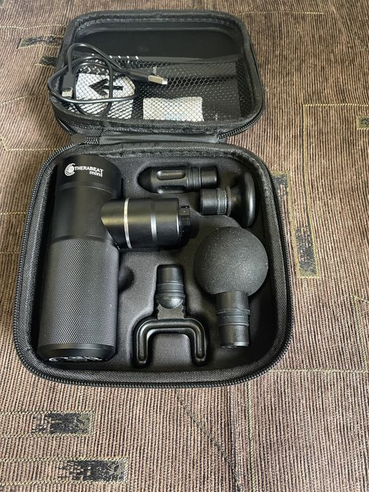 Мини-массажный пистолет/массажер Tofta (Германия)