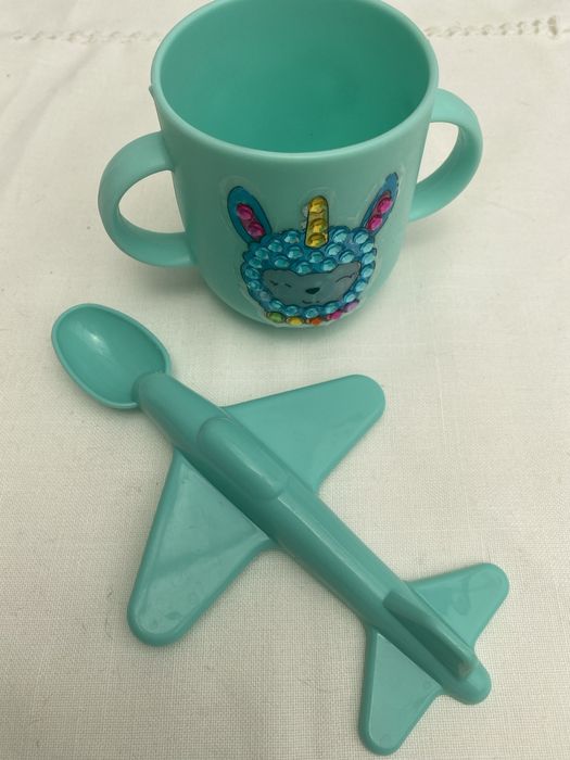 Conjunto copo de silicone com duas pegas colher avião