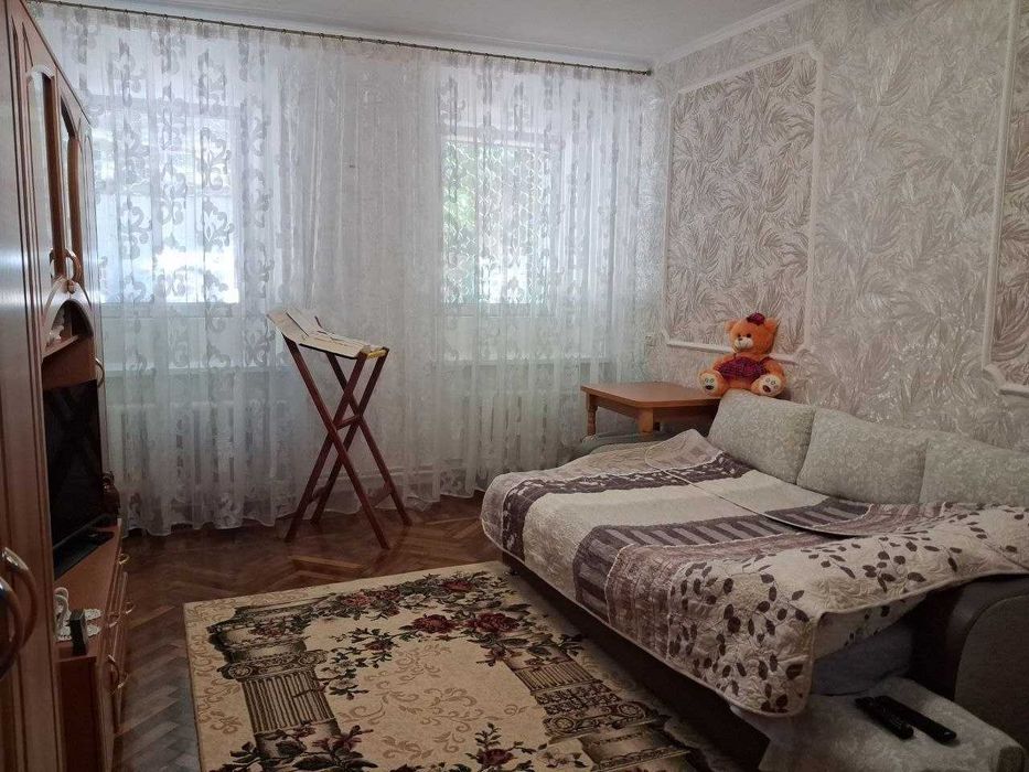 2-кімнатна квартира на перетині вулиць Кузнечної та Льва Толстого — у самому центрі міста
